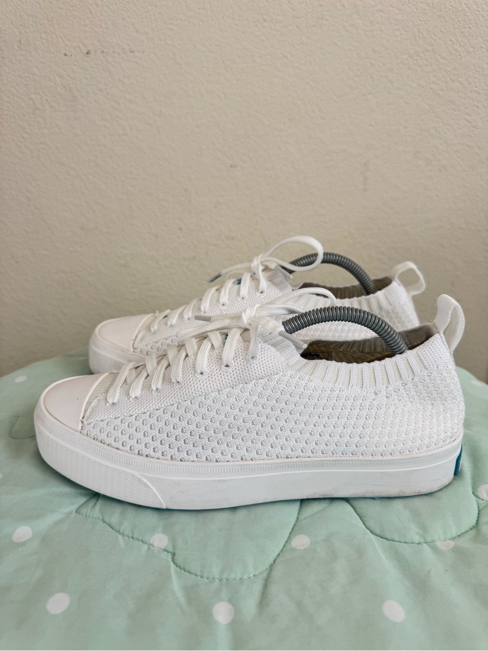 Native Shoes Jefferson 2.0 Liteknit Men’s size 6 / Women’s size 8